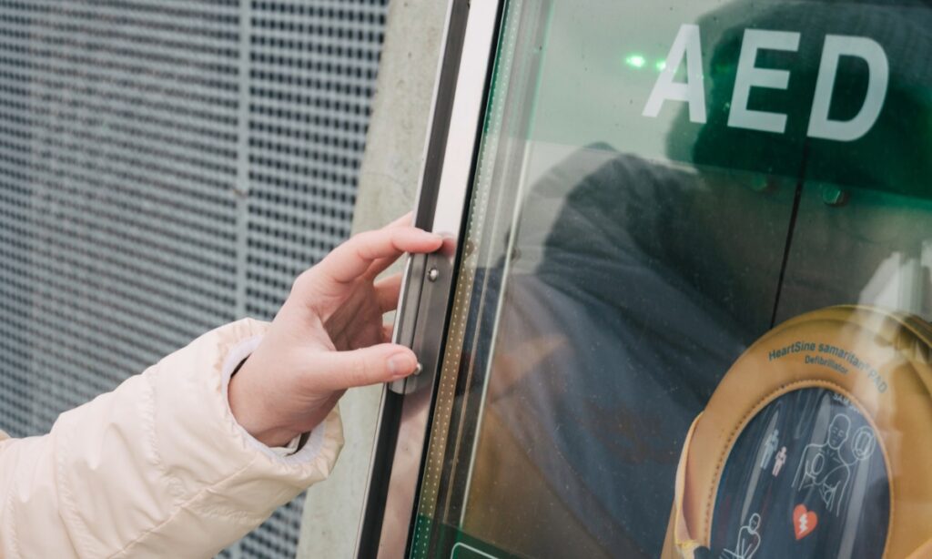 Defibrylator AED i efekt świadka